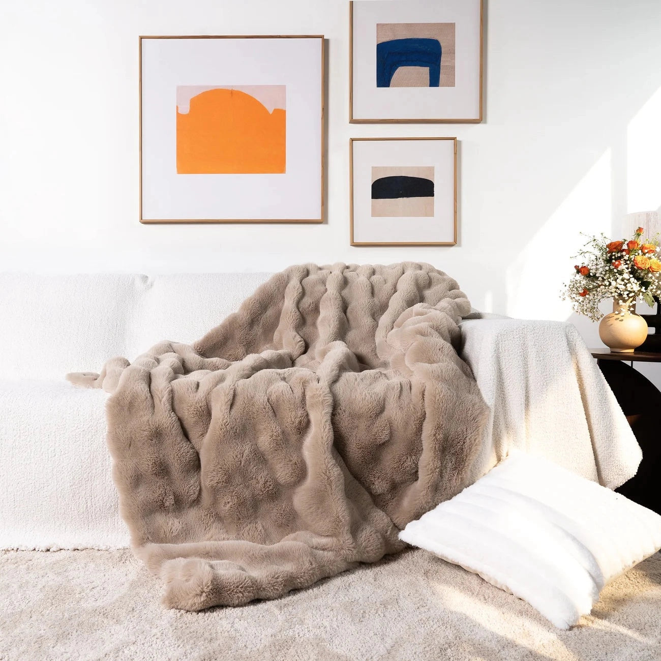 Blaincéad Meáite Faux Fur Cniotáilte Trom Só do Intéirneach Nua-Aimseartha Teolaí