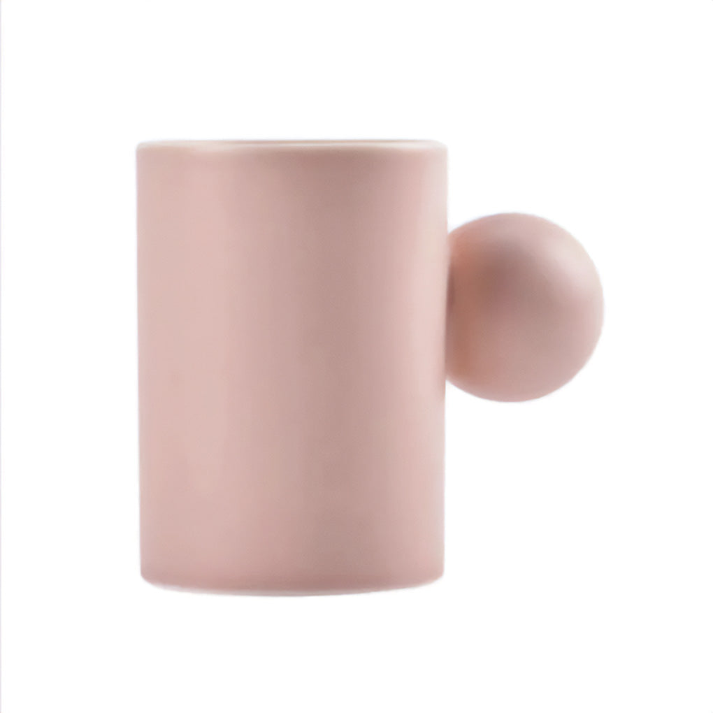 Socraigh Mug Ceirmeach Scamallach – Galántacht agus Compord do do Dhramhaíolaí
