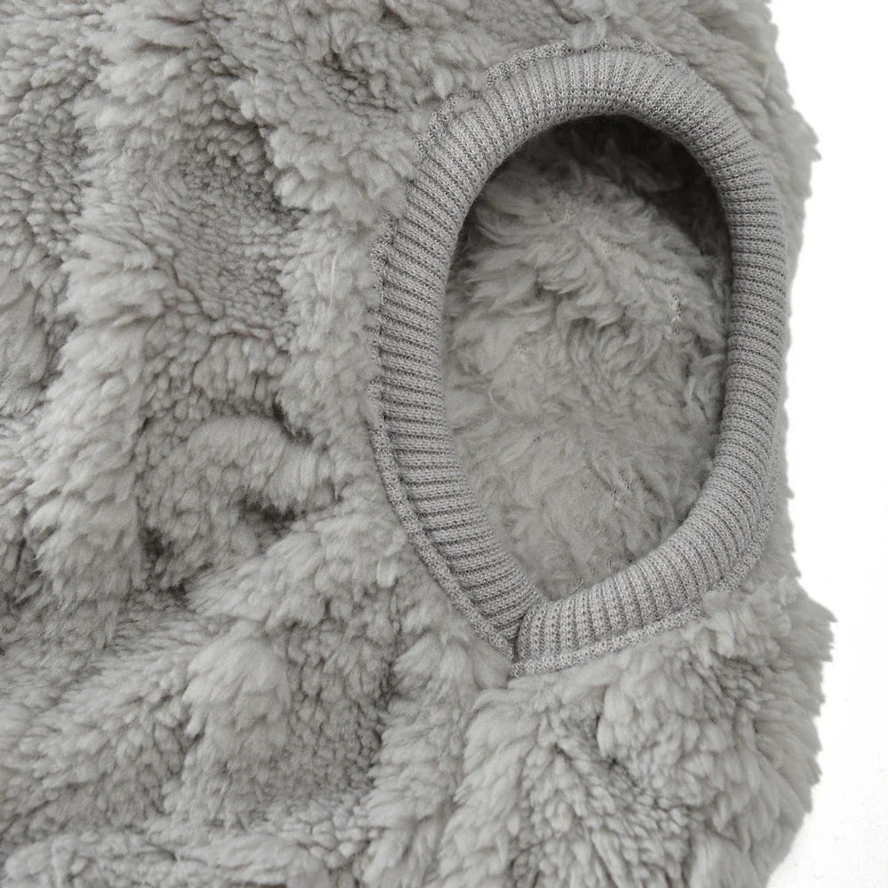 Cóta Geimhridh Luxe do Mhadraí agus Cait le haghaidh Teas agus Compord Uachtarach