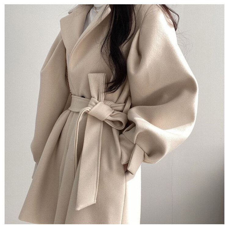 Elegant wool trench coat in beige for stylish comfort