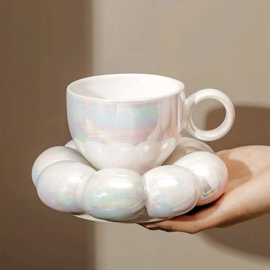 Mug Grianbhuí Galánta le Patrún Bláthanna Foirfe do Bricfeasta Álainn