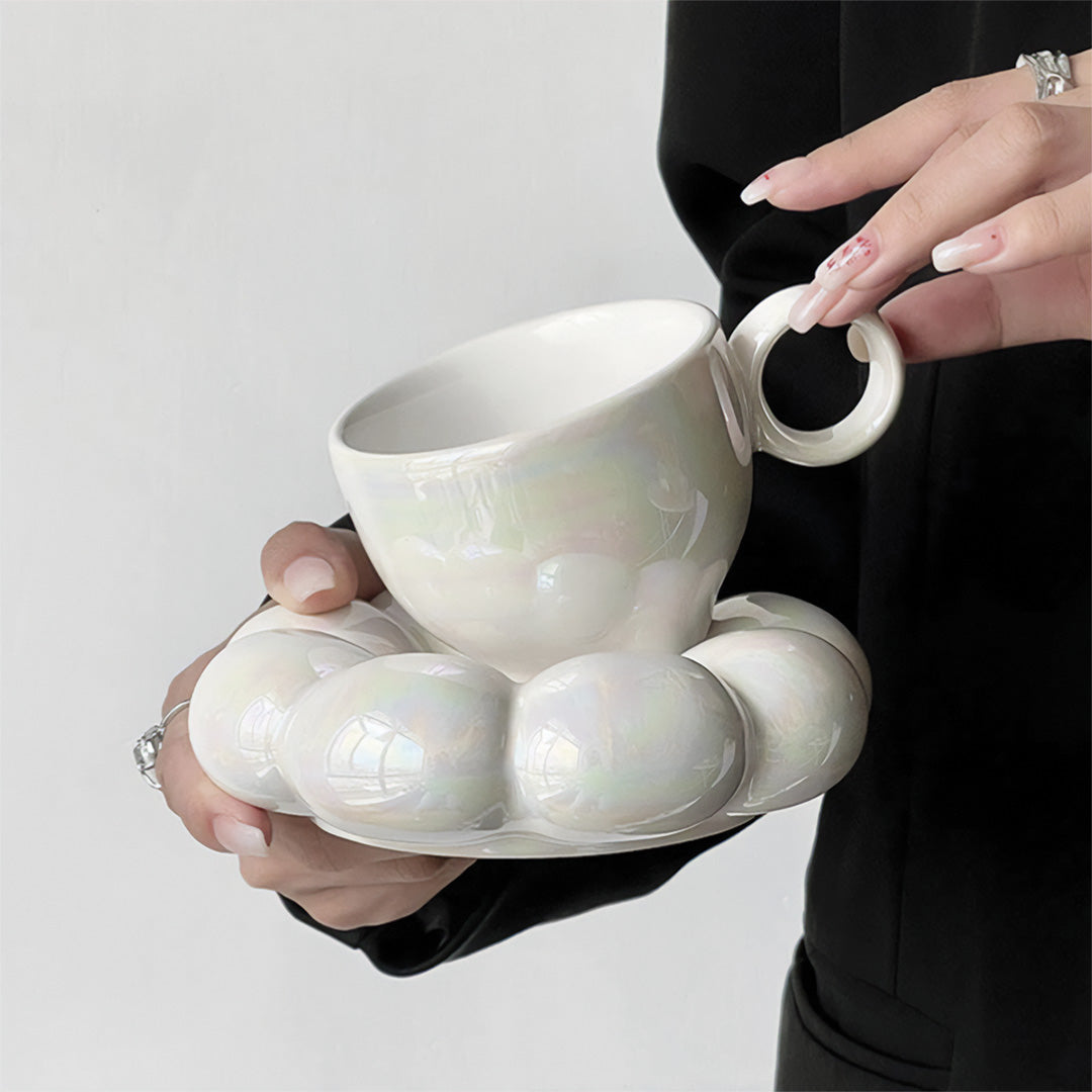 Mug Grianbhuí Galánta le Patrún Bláthanna Foirfe do Bricfeasta Álainn