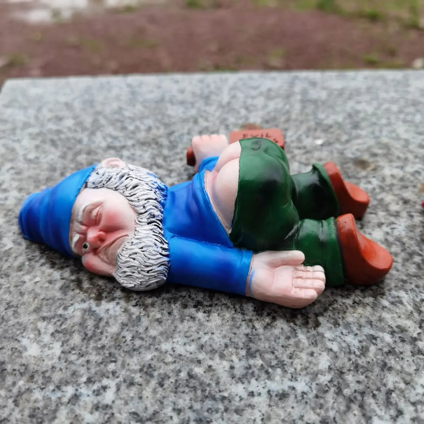 Talaria - Gnome Gairdín Drunk Greannmhar Déanta as Rísín Frithsheasmhach don Aeráid le haghaidh Úsáide Inmheánach agus Amuigh, Foirfe le haghaidh Gáire agus Maisiúchán