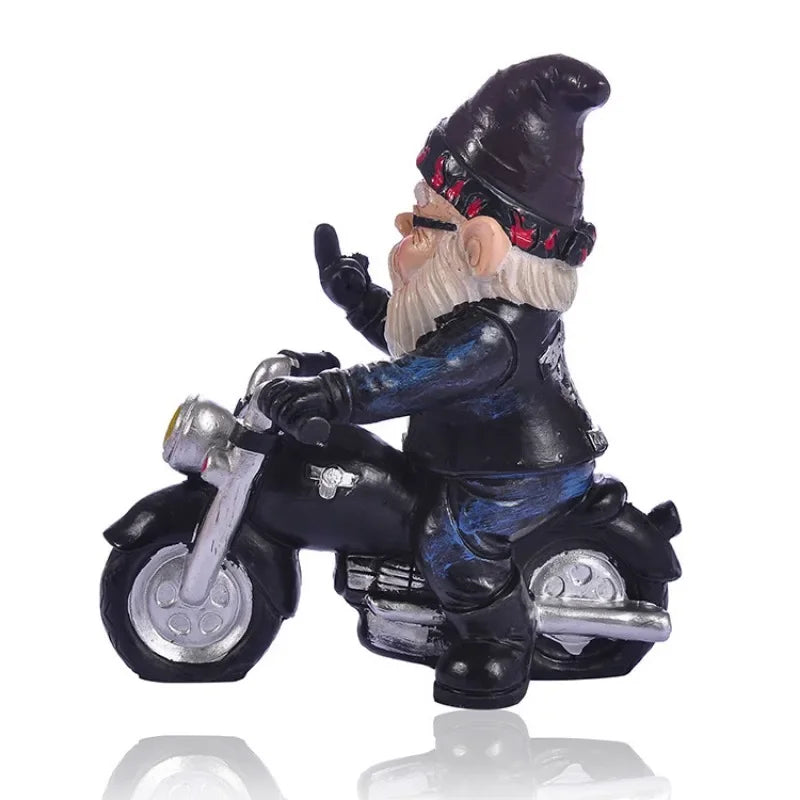 Calidora - Gnome Mealltach ar Mhótarbháid Figurín Rísín do Maisiú Gairdín Álainn